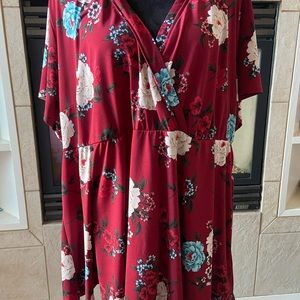 Red floral size 4 torrid
